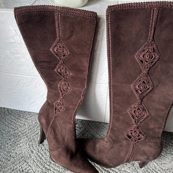 Carlos Santana Knee High Brown Suede Tempest Boots Embroidered Cut Outs Size 7.5 - Picture 8 of 8